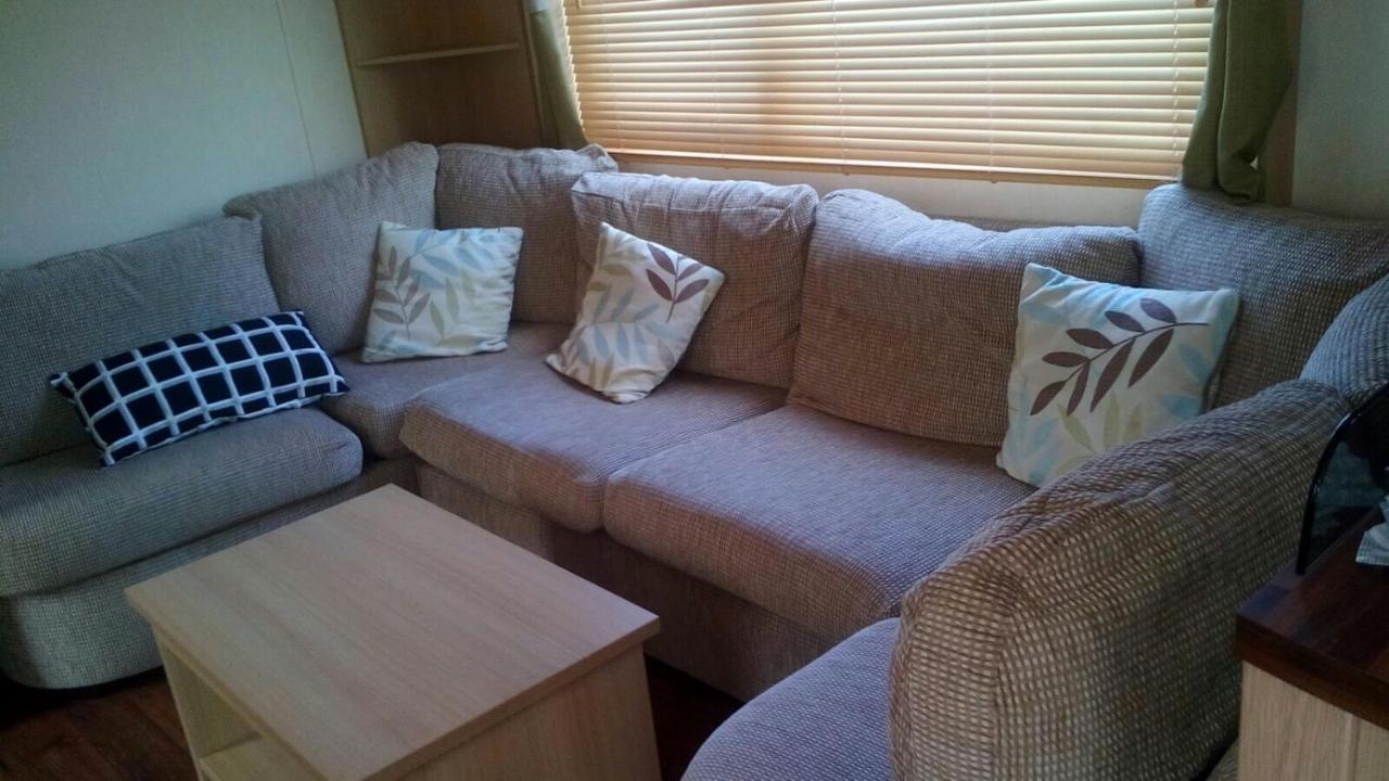 3 Bedroom 2 Bathroom Prestige Caravan Presthaven Sands Talacre Exterior foto
